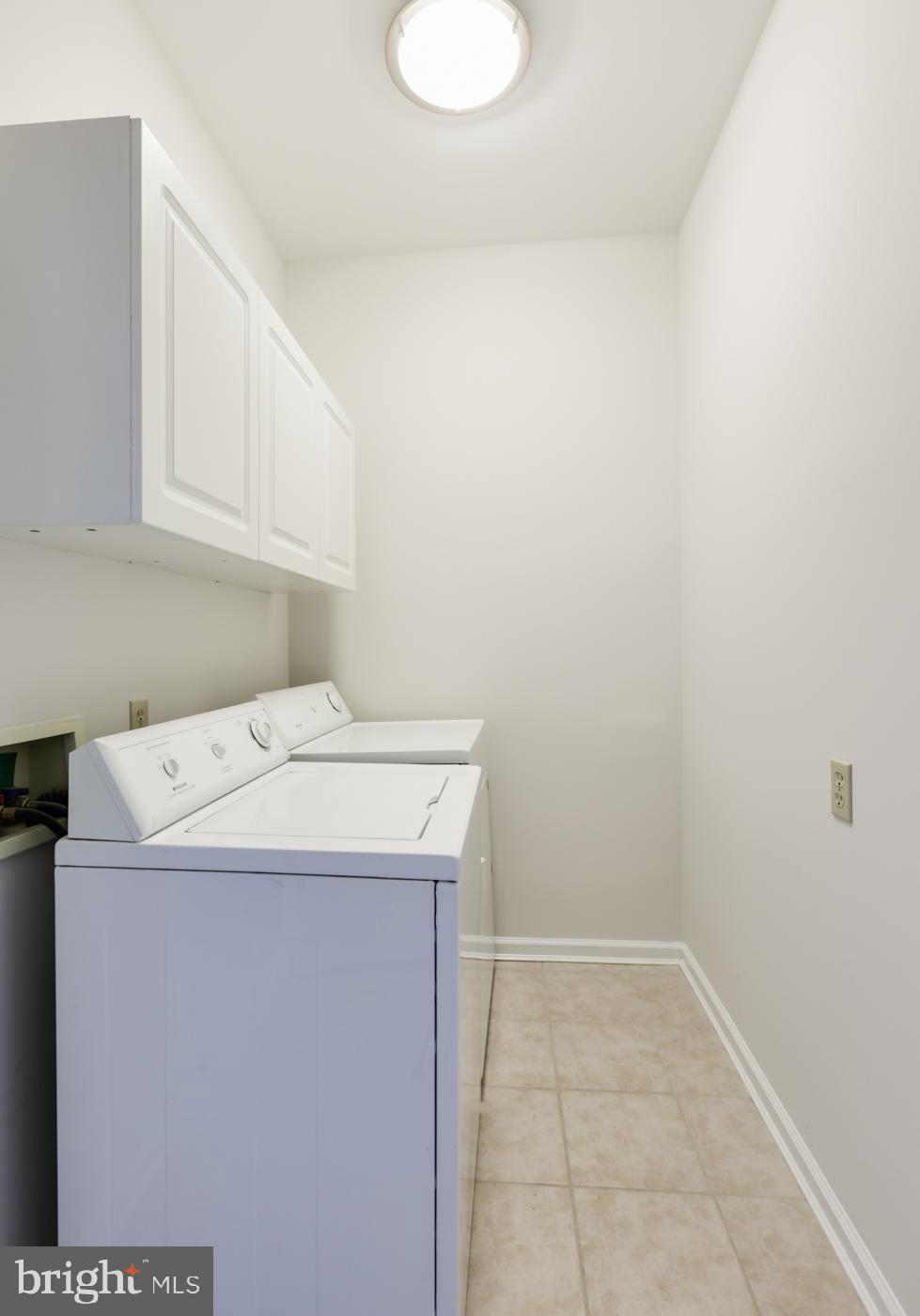 1136 Riverside Drive Salisbury, MD 21801 - Photo 25 of 27 Laundry Room w/ Garage Access