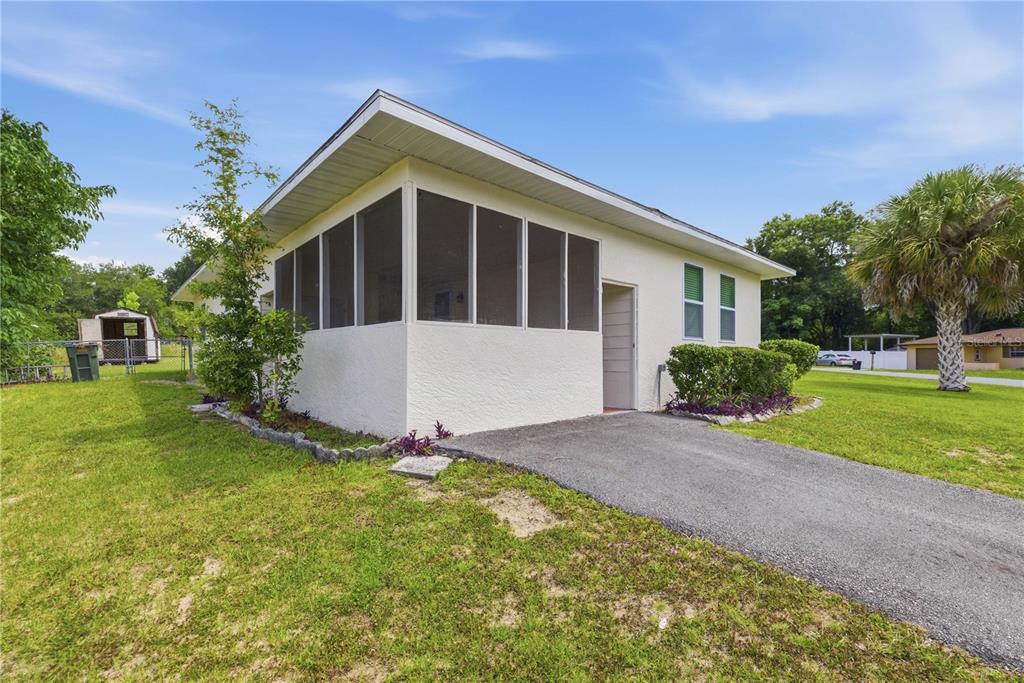 34 Lake Ct Loop Ocala, FL 34472 - Photo 29 of 30
