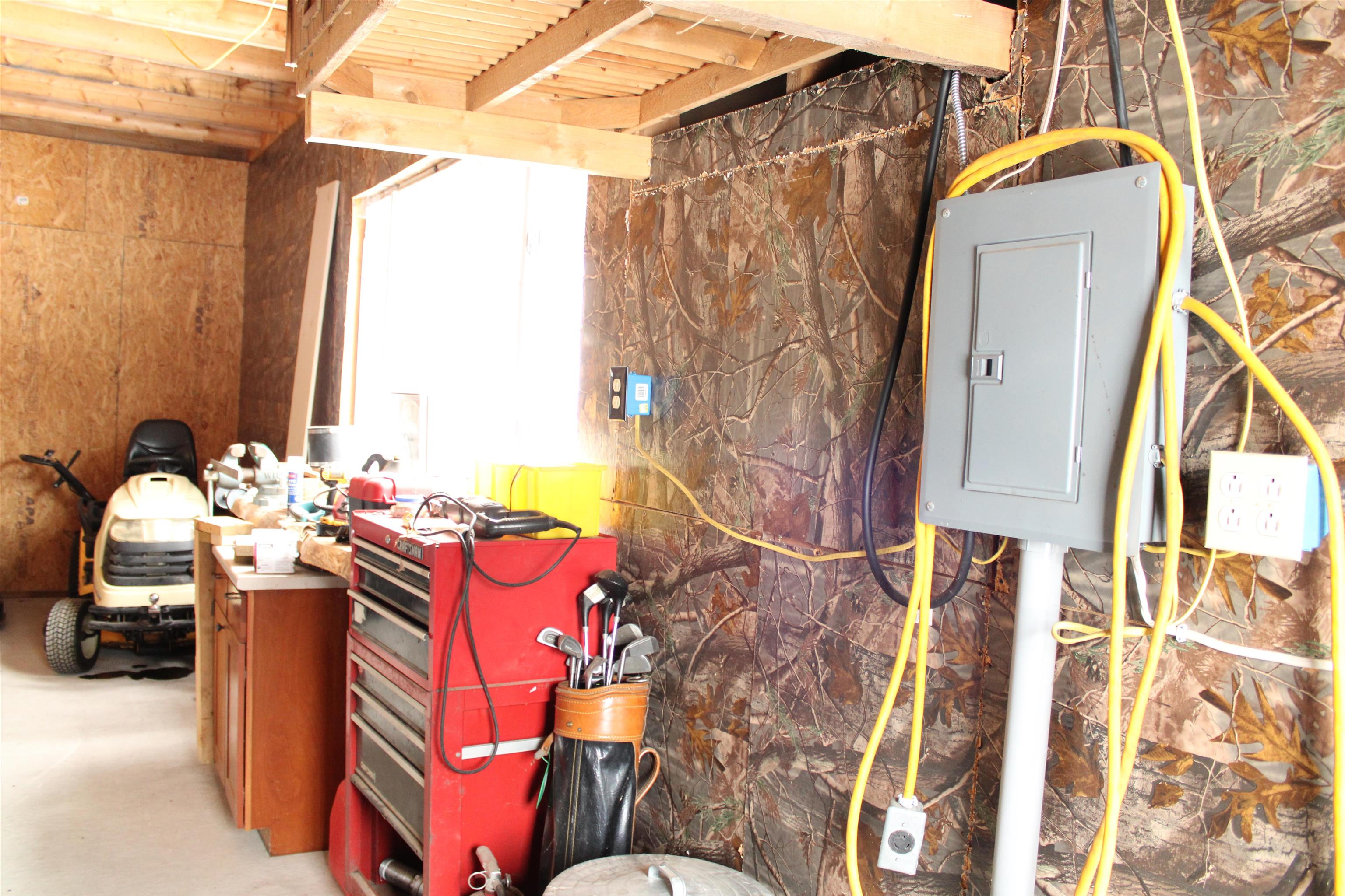 1327 Dry Pond Road Glover, VT 05839 - Photo 35 of 40