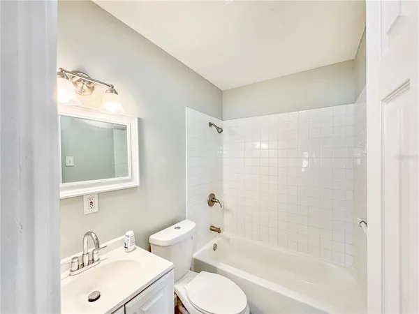 $2,245 | Undisclosed Address, Bradenton, FL 34207