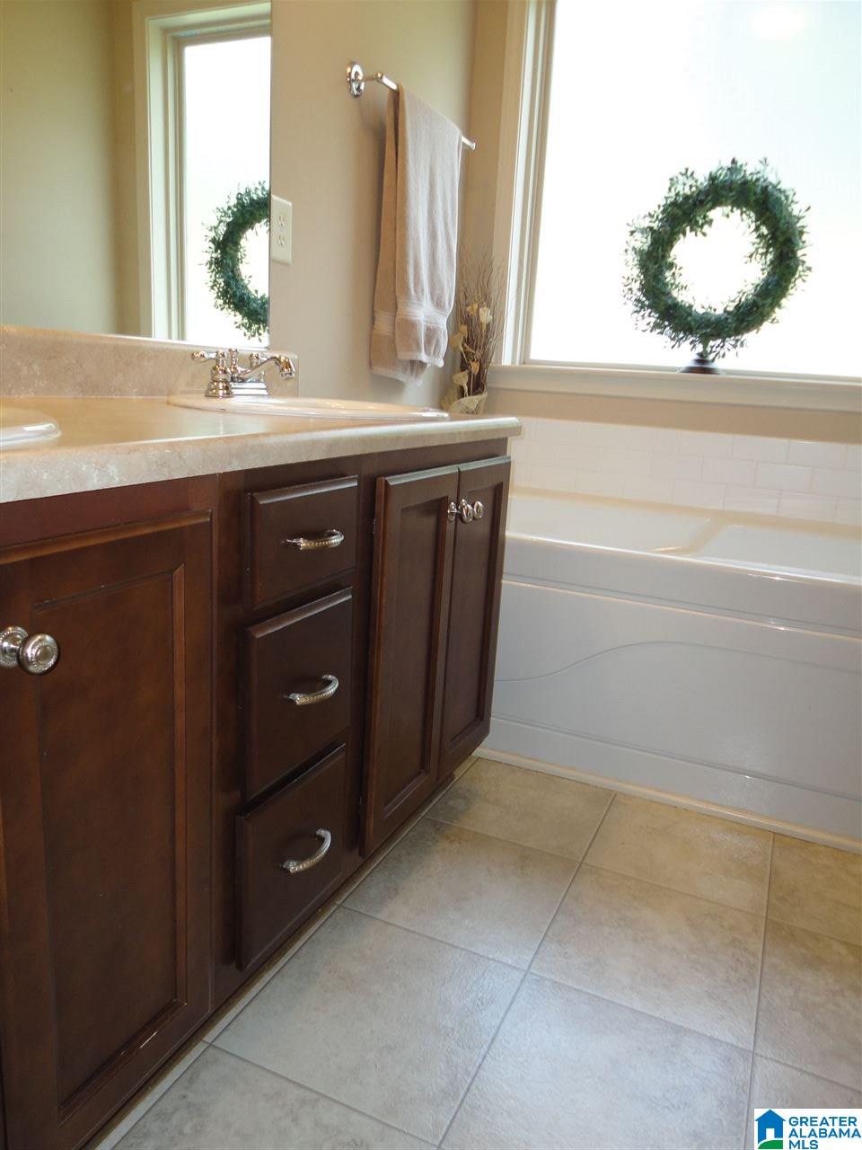 1118 Emerald Ridge Drive Calera, AL 35040 - Photo 25 of 37