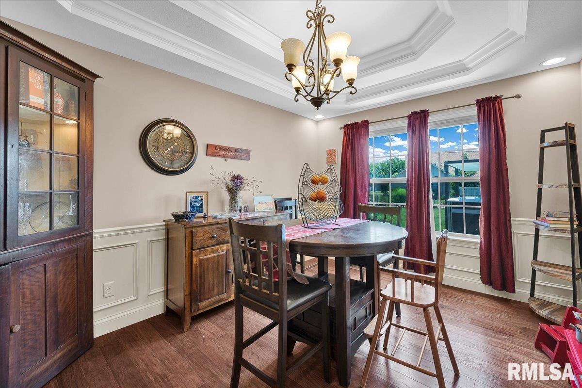 1712 Rustic Oak Drive Washington, IL 61571 - Photo 16 of 51 Gallery Image 16