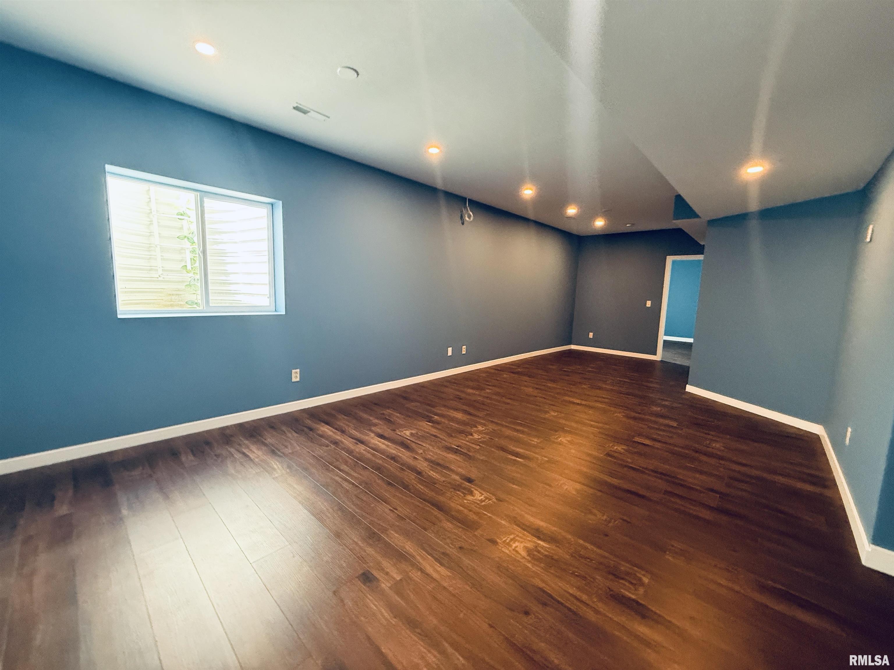 1712 Rustic Oak Drive Washington, IL 61571 - Photo 30 of 51 Gallery Image 30