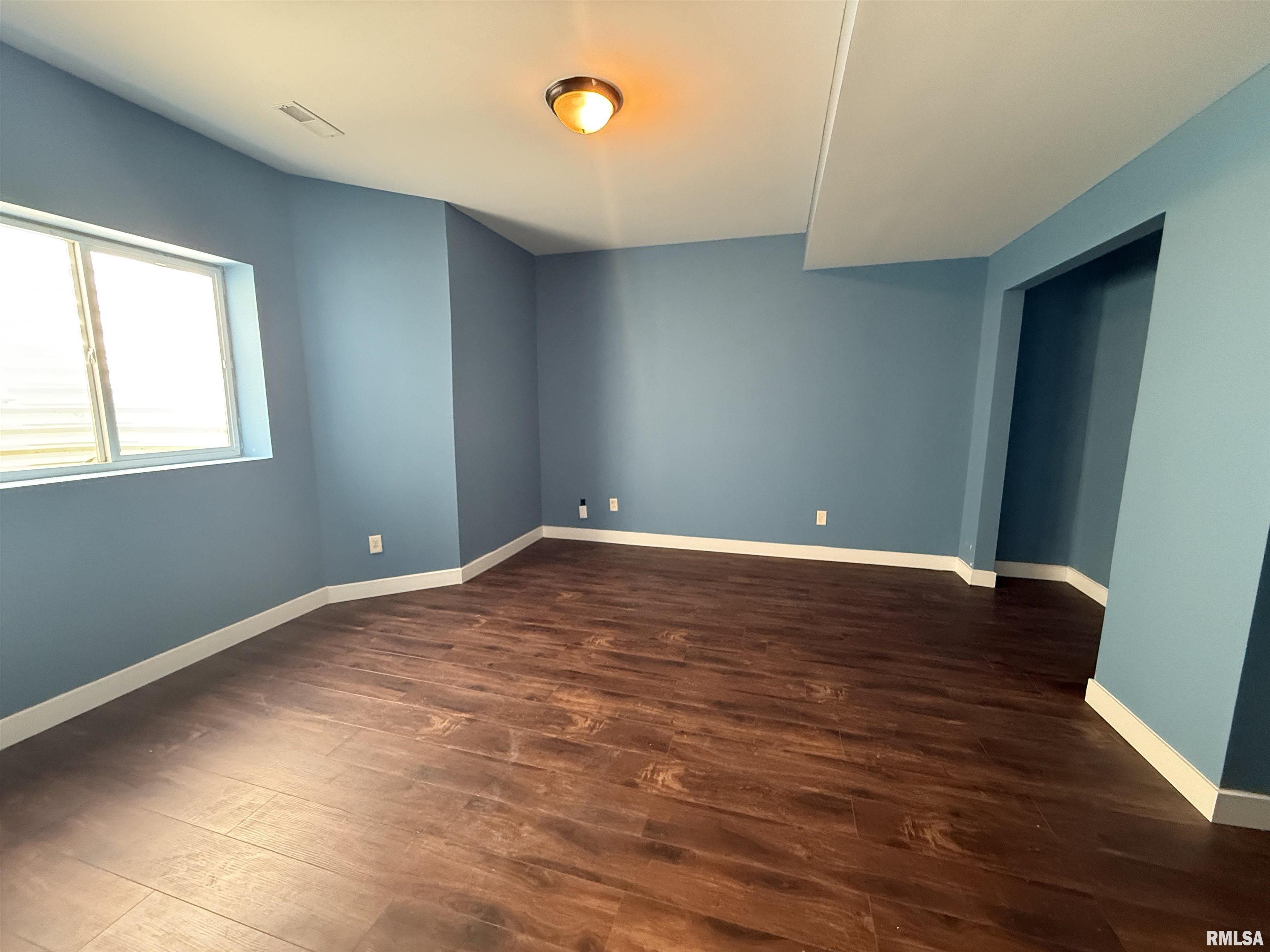 1712 Rustic Oak Drive Washington, IL 61571 - Photo 31 of 51 Gallery Image 31