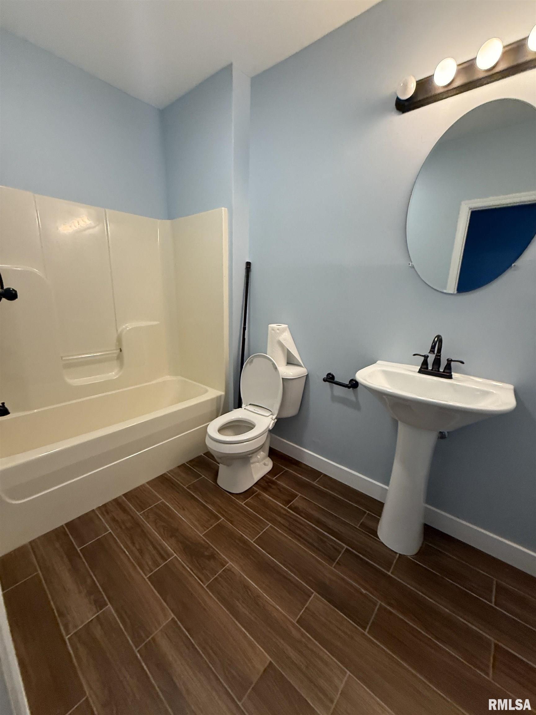 1712 Rustic Oak Drive Washington, IL 61571 - Photo 32 of 51 Gallery Image 32