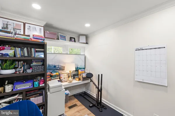 $2,000 | 31 West Southwerk Street, Winchester, VA 22601