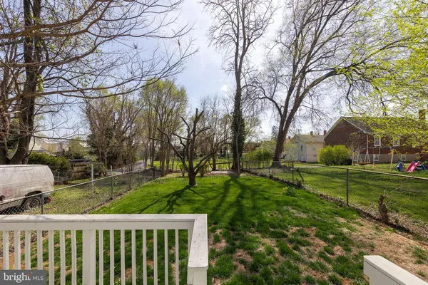 $2,000 | 31 West Southwerk Street, Winchester, VA 22601