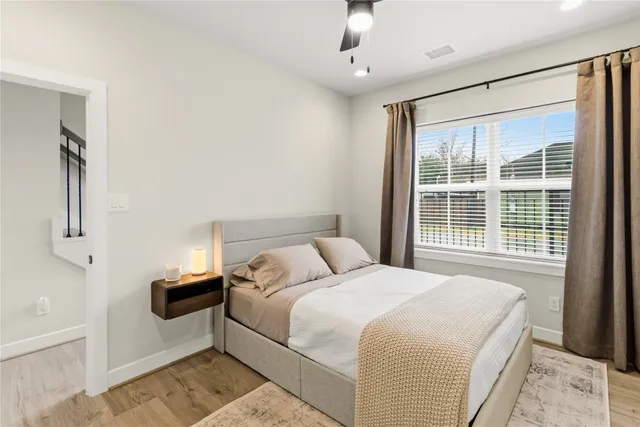 $2,699 | 4905 Avenue J, Houston, TX 77011