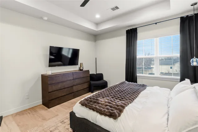 $2,699 | 4905 Avenue J, Houston, TX 77011