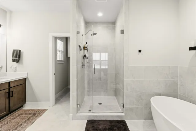 $2,699 | 4905 Avenue J, Houston, TX 77011