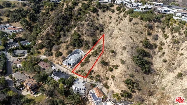 $179,900 | 3573 Camino De La Cumbre, Sherman Oaks, CA 91423