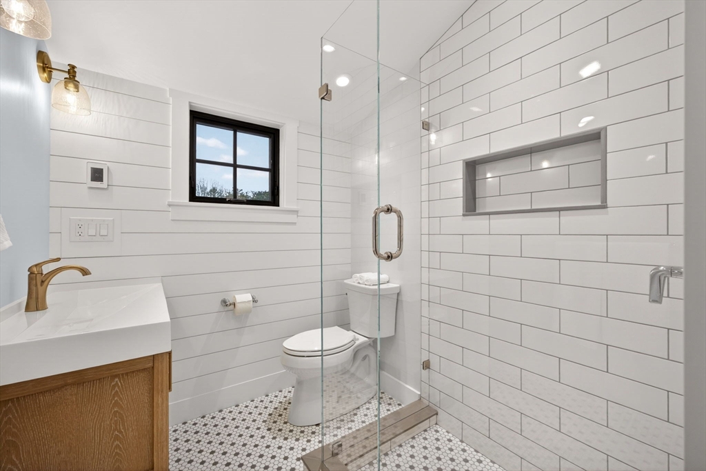 106 Chatham Road Harwich, MA 02645 - Photo 36 of 42 Gallery Image 36