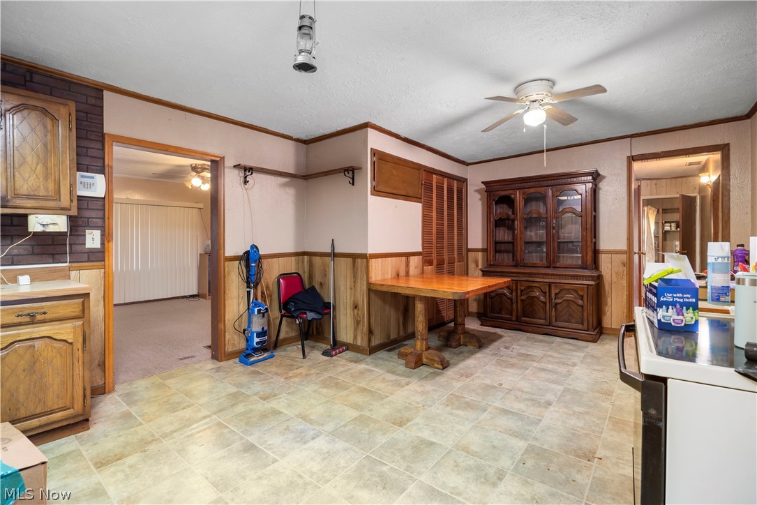 14307 Darrow Road Vermilion, OH 44089 - Photo 12 of 35