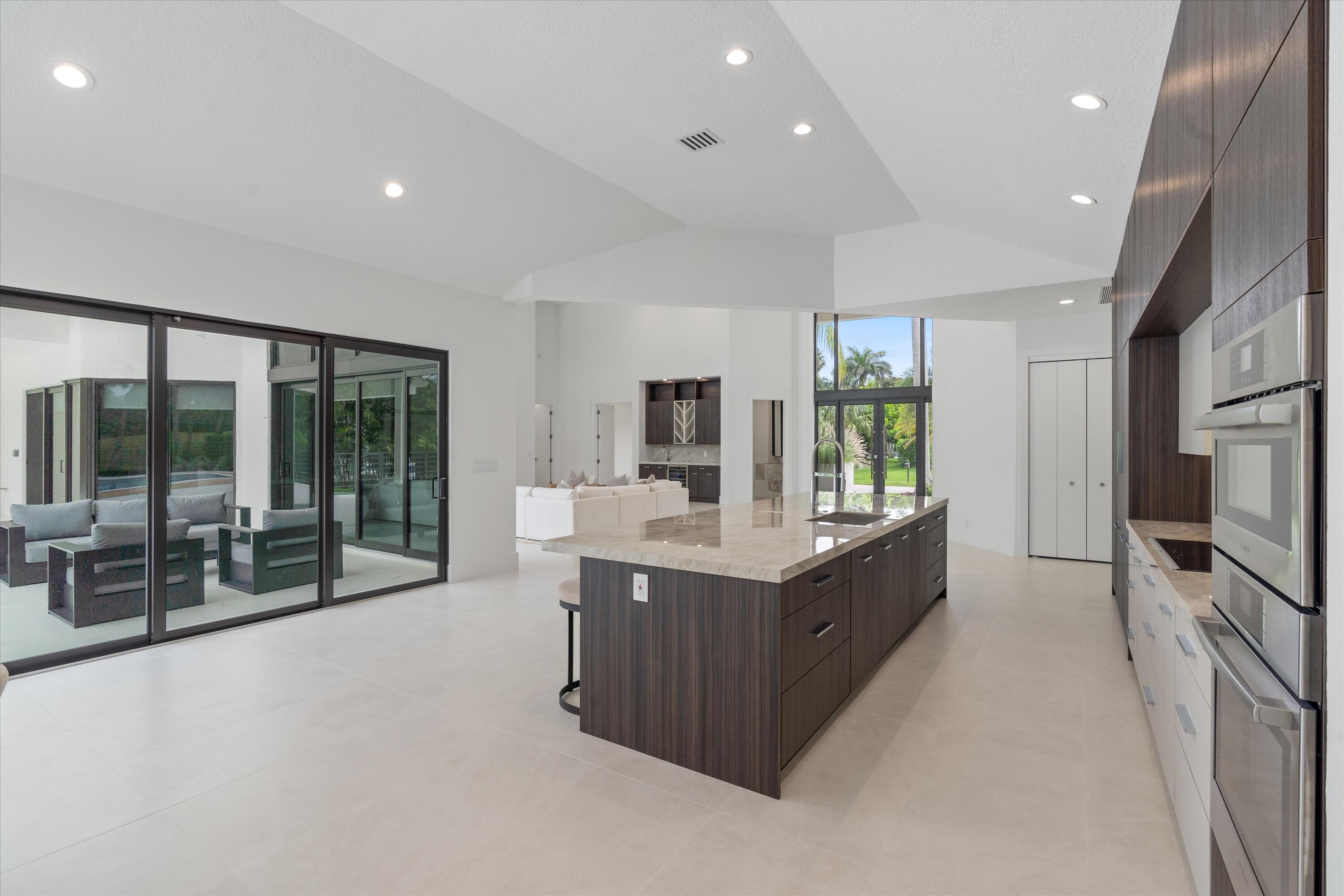 4816 Bocaire Boulevard Boca Raton, FL 33487 - Photo 19 of 60 19-4816 Bocaire Blvd Boca Raton, FL-131