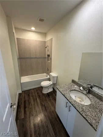 $1,800 | 8036 Buttercup Circle, LaBelle, FL 33935