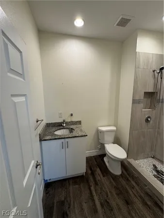 $1,800 | 8036 Buttercup Circle, LaBelle, FL 33935