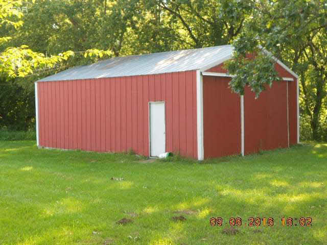 5521 Arbela Road Millington, MI 48746 - Photo 2 of 10 21213534-1.JPG