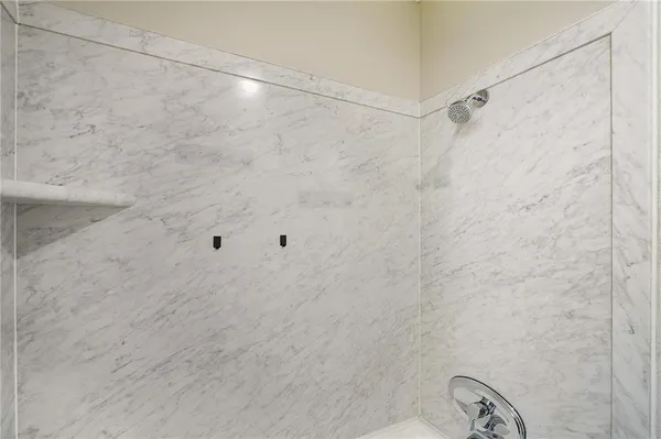 $275,000 | 615 Southeast Westwind Drive, Lee's Summit, MO 64063