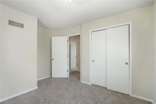 $275,000 | 615 Southeast Westwind Drive, Lee's Summit, MO 64063