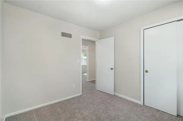 $275,000 | 615 Southeast Westwind Drive, Lee's Summit, MO 64063