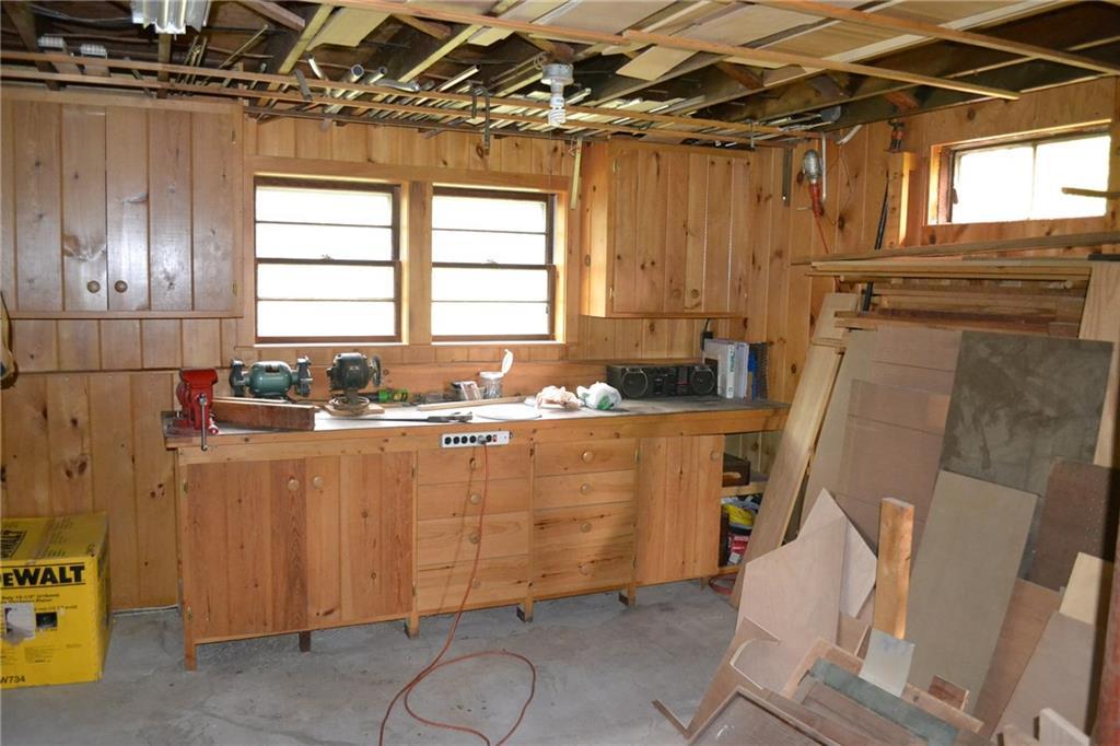 171 Mills Road Newcastle, ME 04553 - Photo 11 of 17 Other side of Workshop