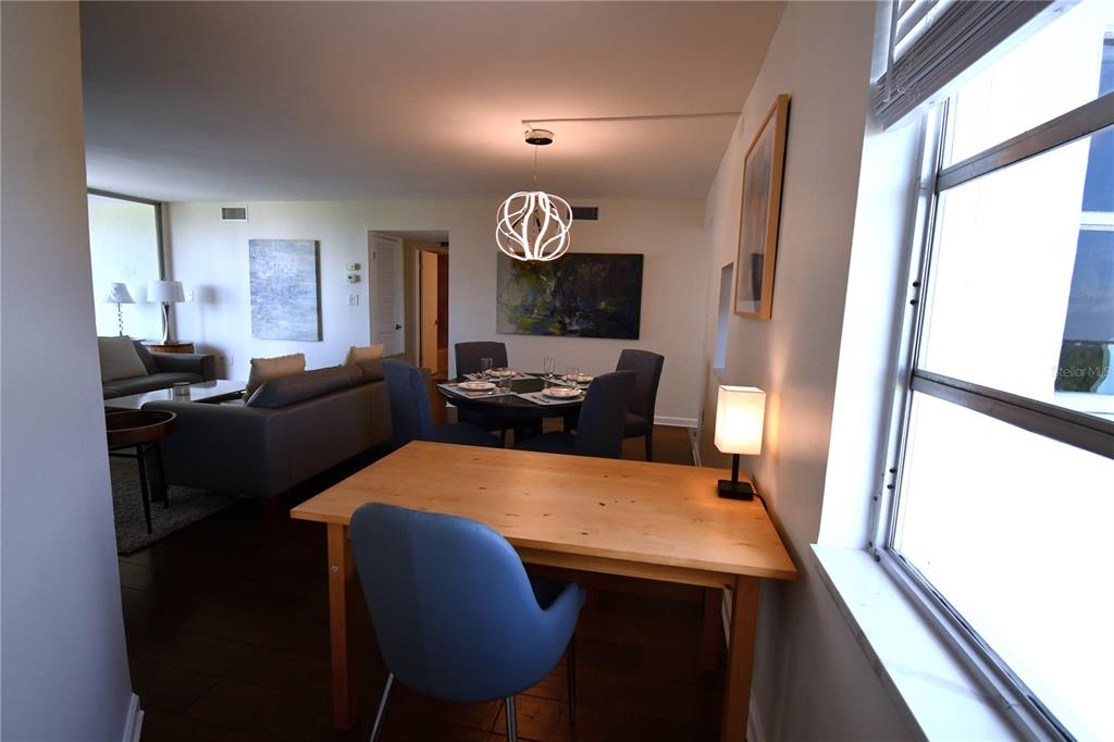 1770 Benjamin Franklin Drive, Unit 507 Sarasota, FL 34236 - Photo 11 of 32