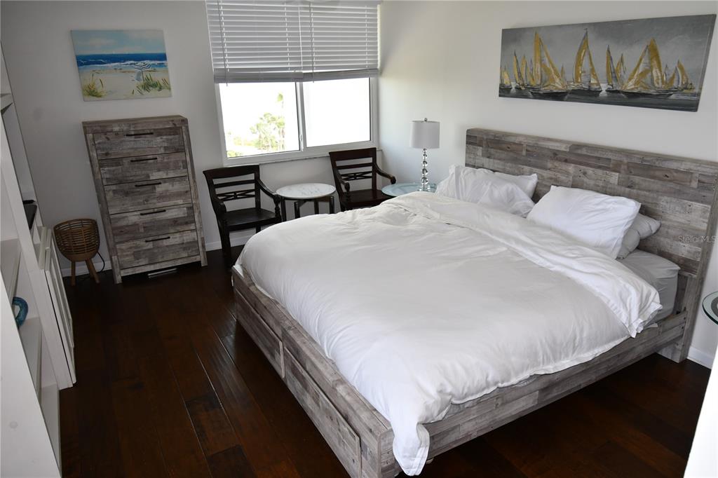 1770 Benjamin Franklin Drive, Unit 507 Sarasota, FL 34236 - Photo 16 of 32