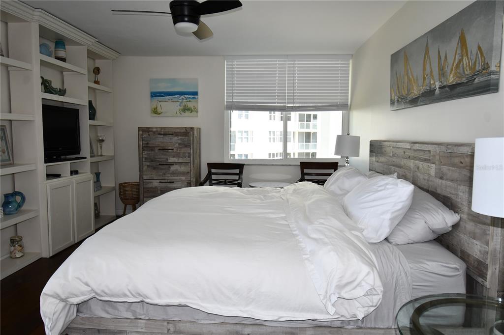 1770 Benjamin Franklin Drive, Unit 507 Sarasota, FL 34236 - Photo 17 of 32