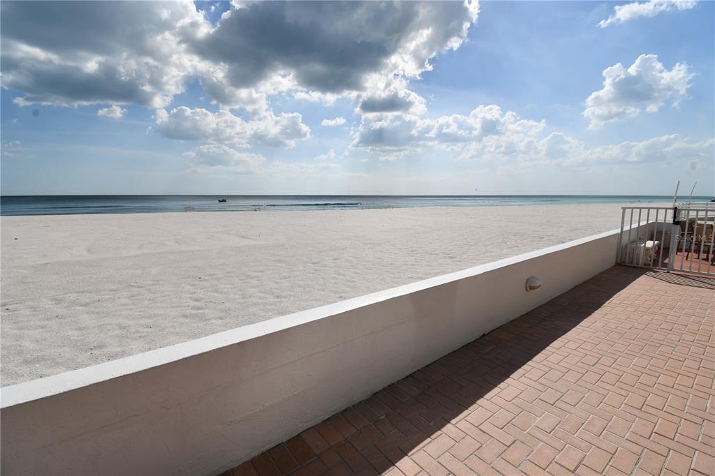 1770 Benjamin Franklin Drive, Unit 507 Sarasota, FL 34236 - Photo 29 of 32