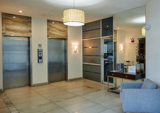 1770 Benjamin Franklin Drive, Unit 507 Sarasota, FL 34236 - Photo 4 of 32