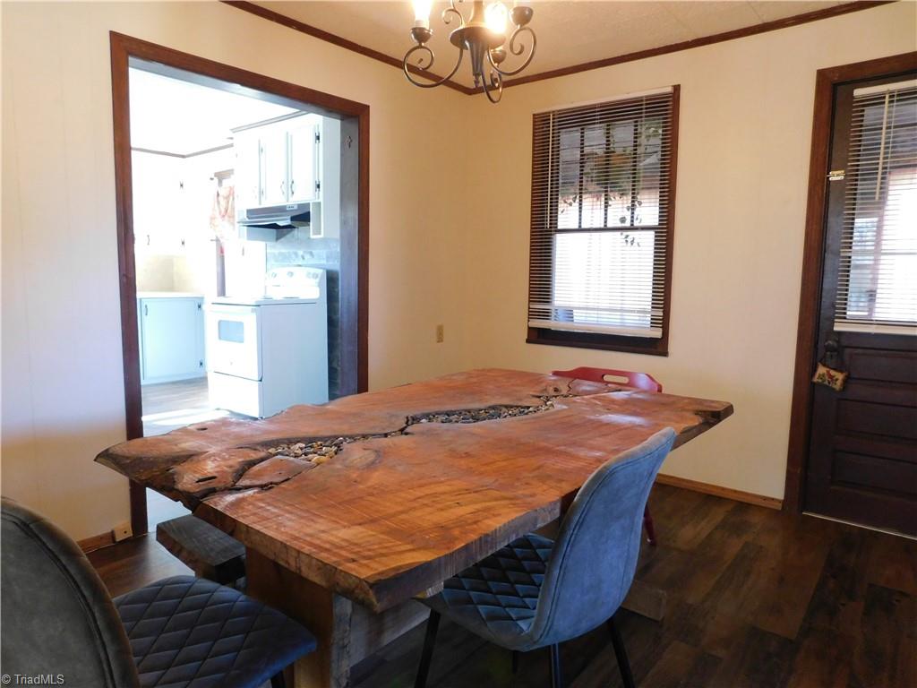 153 Regal Road State Road, NC 28676 - Photo 15 of 23 Centrally located dining area