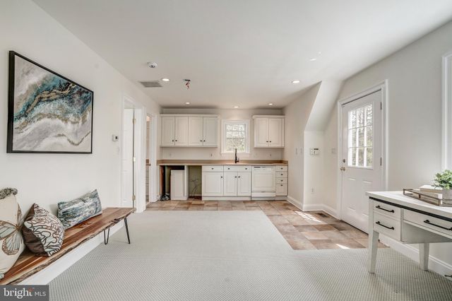 $6,600,000 | 8503 Country Club Drive, Bethesda, MD 20817