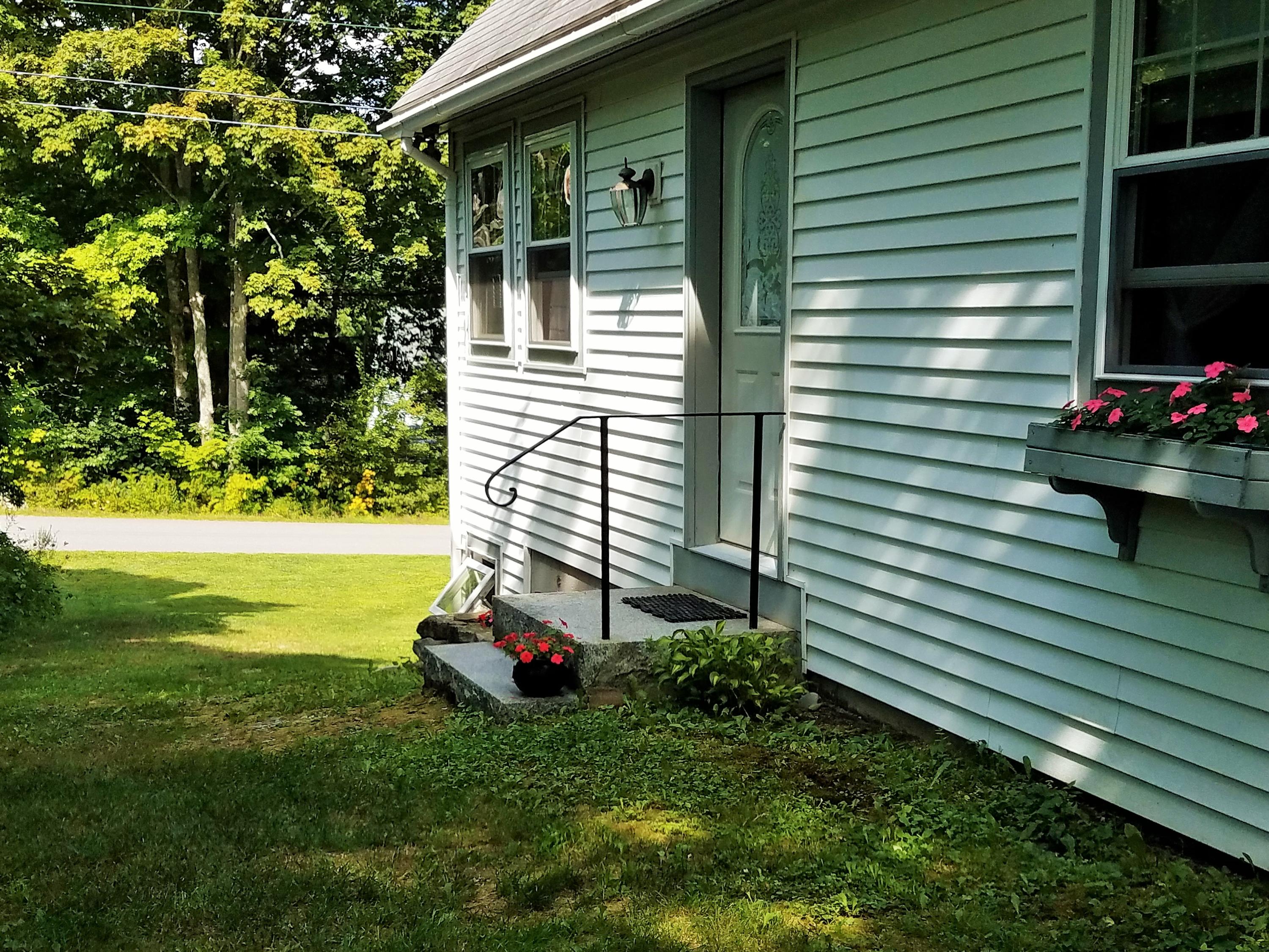 19 Thompson Road Bristol, ME 04564 - Photo 3 of 31 20190823_143207 (2)