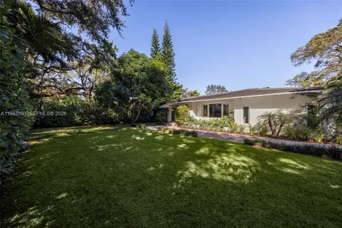 $4,190,000 | 1101 Coral Way, Coral Gables, FL 33134