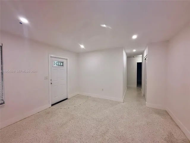 $4,500 | 3400 Southwest 17th Street, Unit 3402, Miami, FL 33145