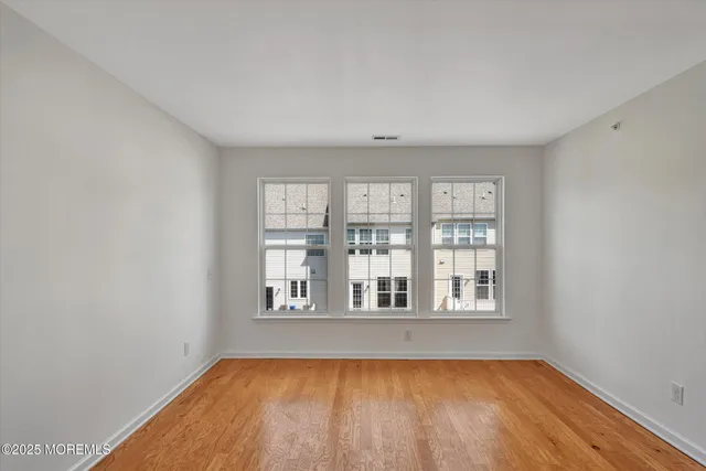 $646,000 | 1002 Leia Lane, Unit 1002, Highland Park, NJ 08904