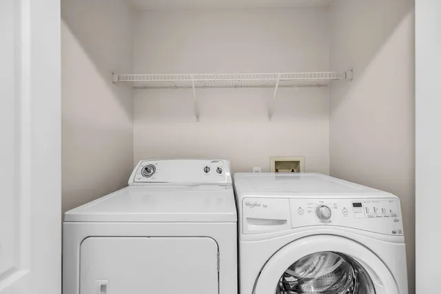 $299,900 | 1300 Park W Boulevard, Unit 406, Mount Pleasant, SC 29466