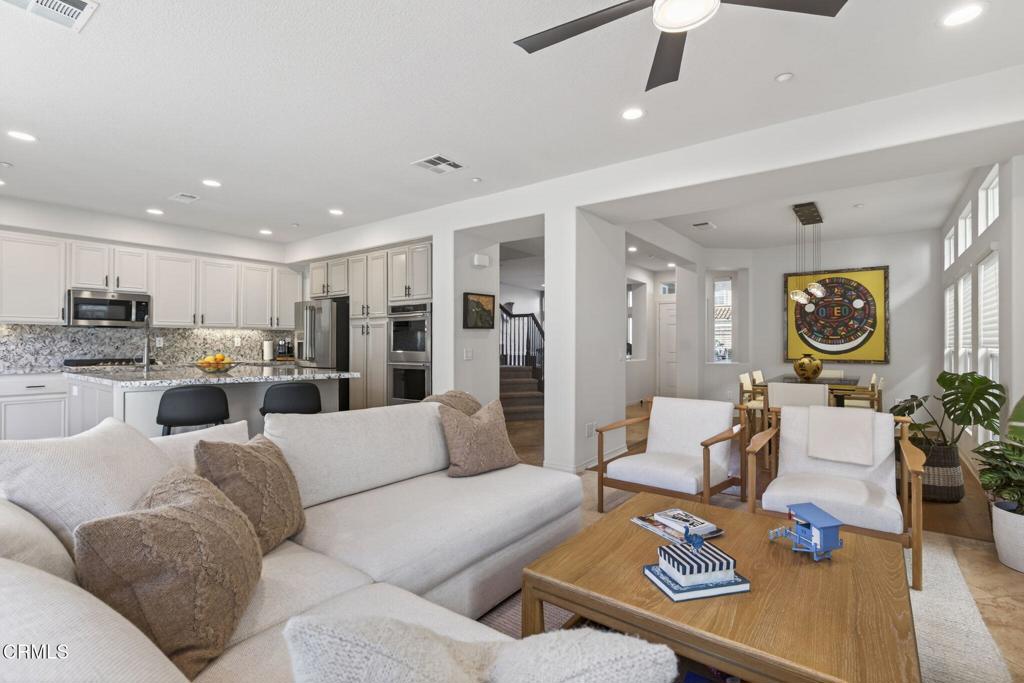 4320 Waterside Lane Oxnard, CA 93035 - Photo 17 of 64