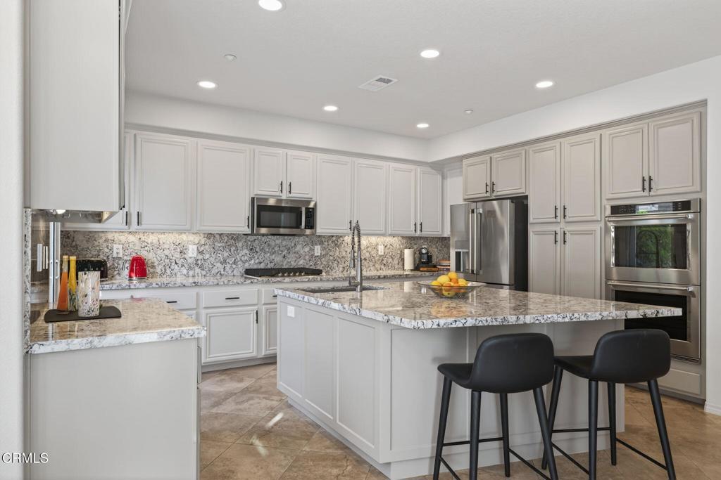 4320 Waterside Lane Oxnard, CA 93035 - Photo 21 of 64