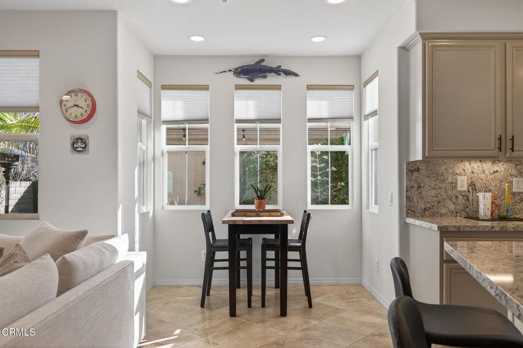 4320 Waterside Lane Oxnard, CA 93035 - Photo 25 of 64