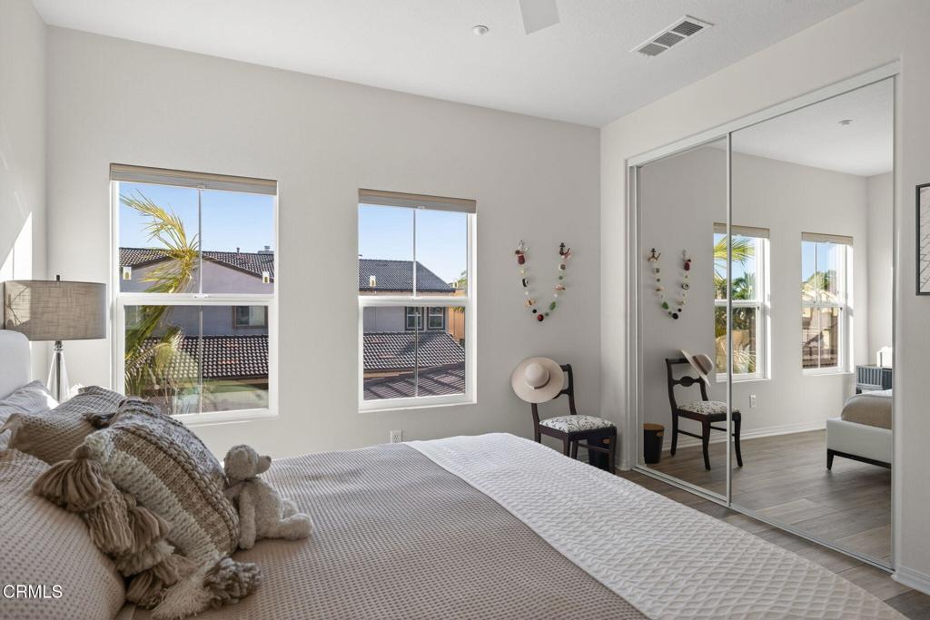 4320 Waterside Lane Oxnard, CA 93035 - Photo 36 of 64