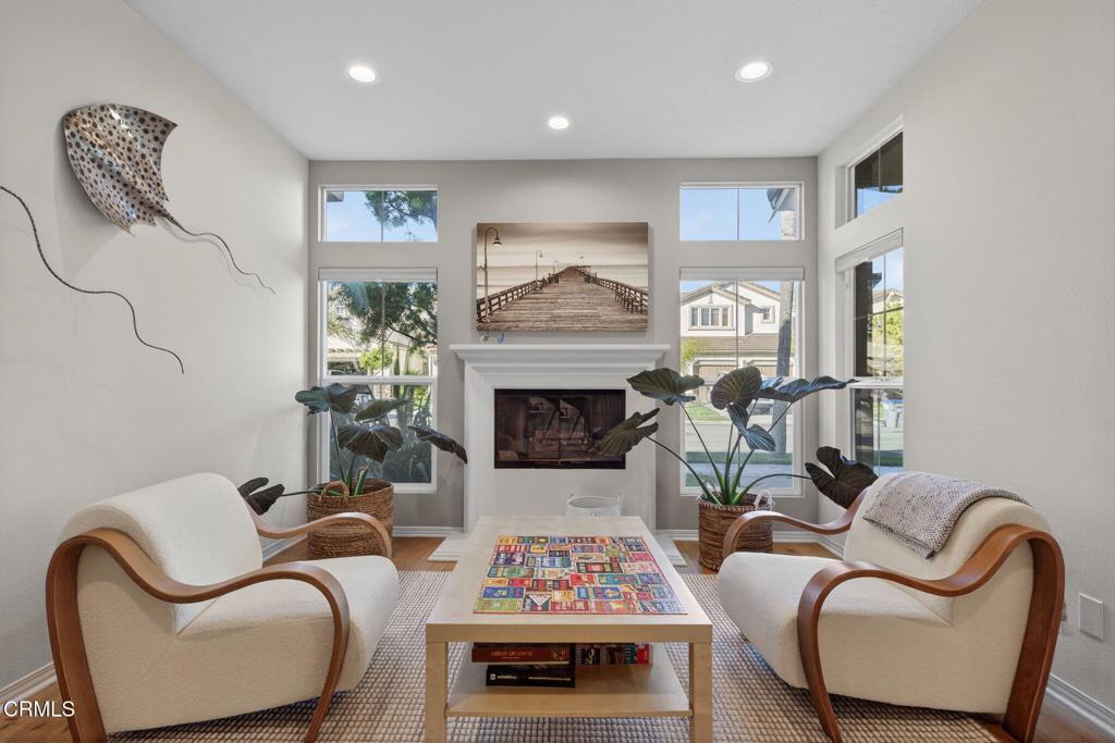 4320 Waterside Lane Oxnard, CA 93035 - Photo 7 of 64