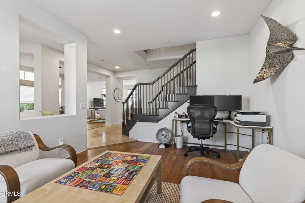 4320 Waterside Lane Oxnard, CA 93035 - Photo 8 of 64