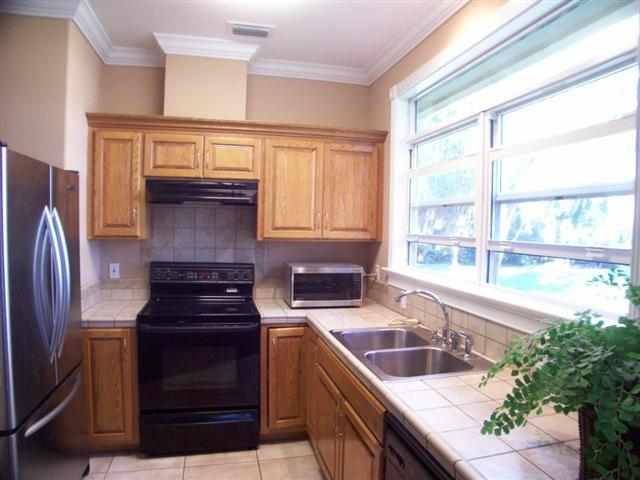 8068 Lanternlight Road Tallahassee, FL 32312 - Photo 17 of 25 Gallery Image 17