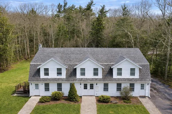 $749,900 | 949 Turnpike Road, New Ipswich, NH 03071