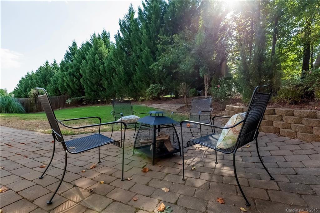 11908 Erwin Ridge Avenue Charlotte, NC 28213 - Photo 5 of 24