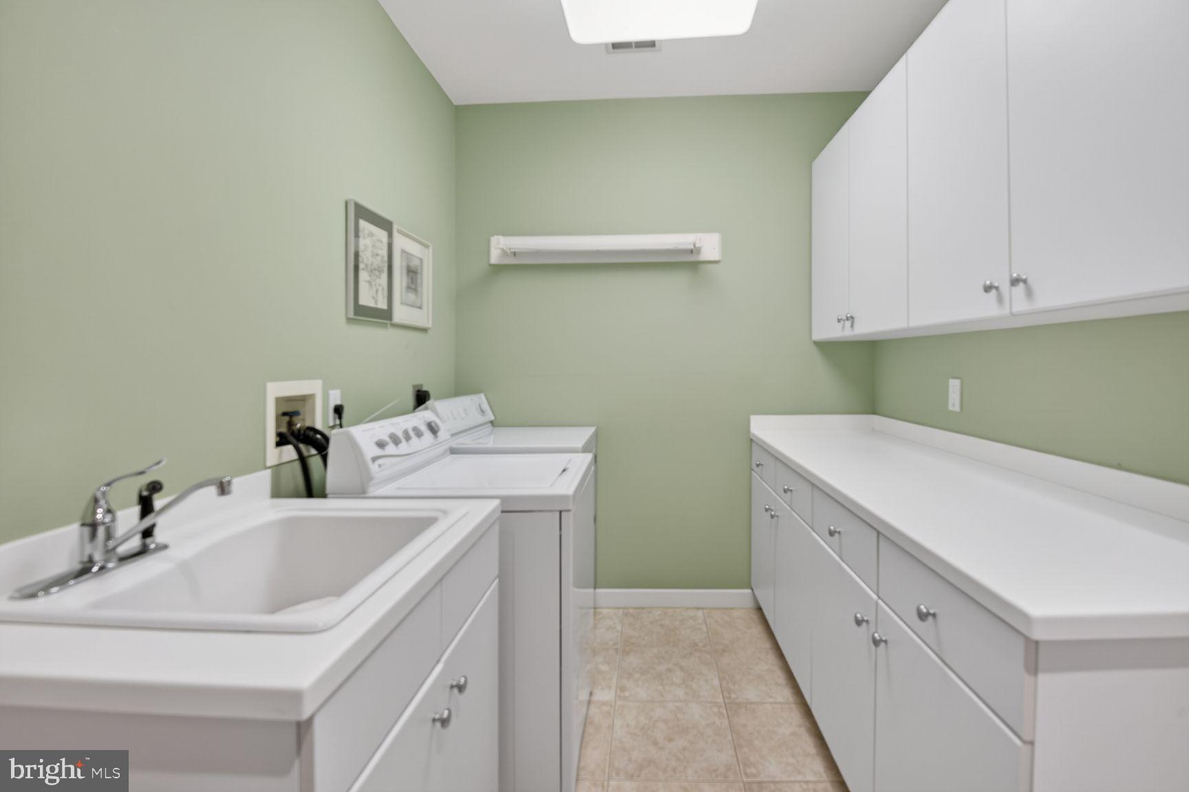 10801 Balantre Lane Potomac, MD 20854 - Photo 33 of 71