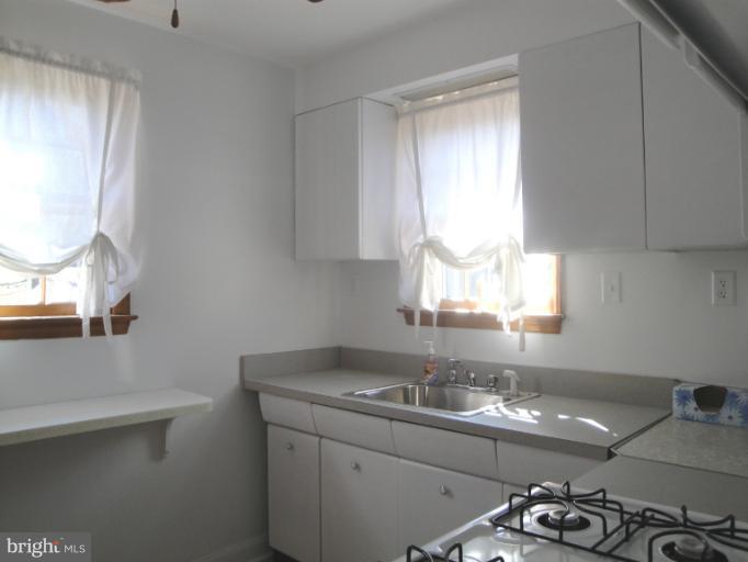 9219 Ravenwood Road Rosedale, MD 21237 - Photo 2 of 14 Kitchen