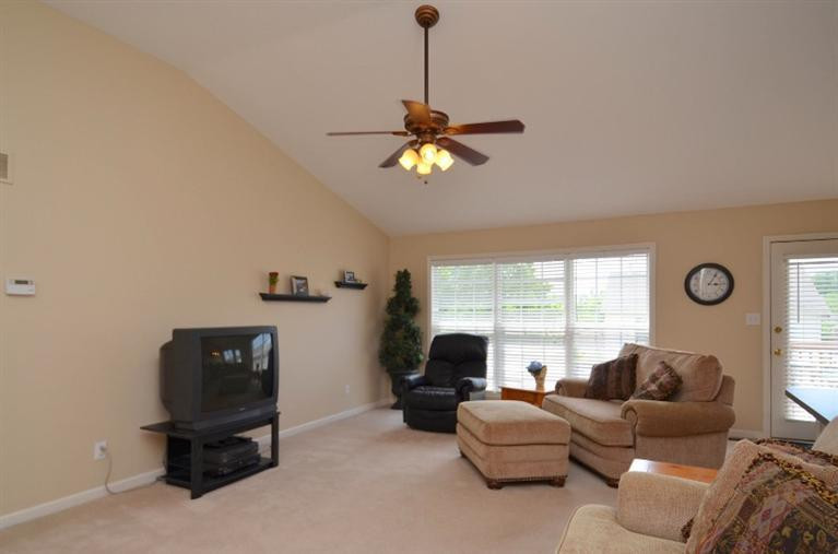 2880 Sandersville Road Lexington, KY 40511 - Photo 8 of 64 Photo 8