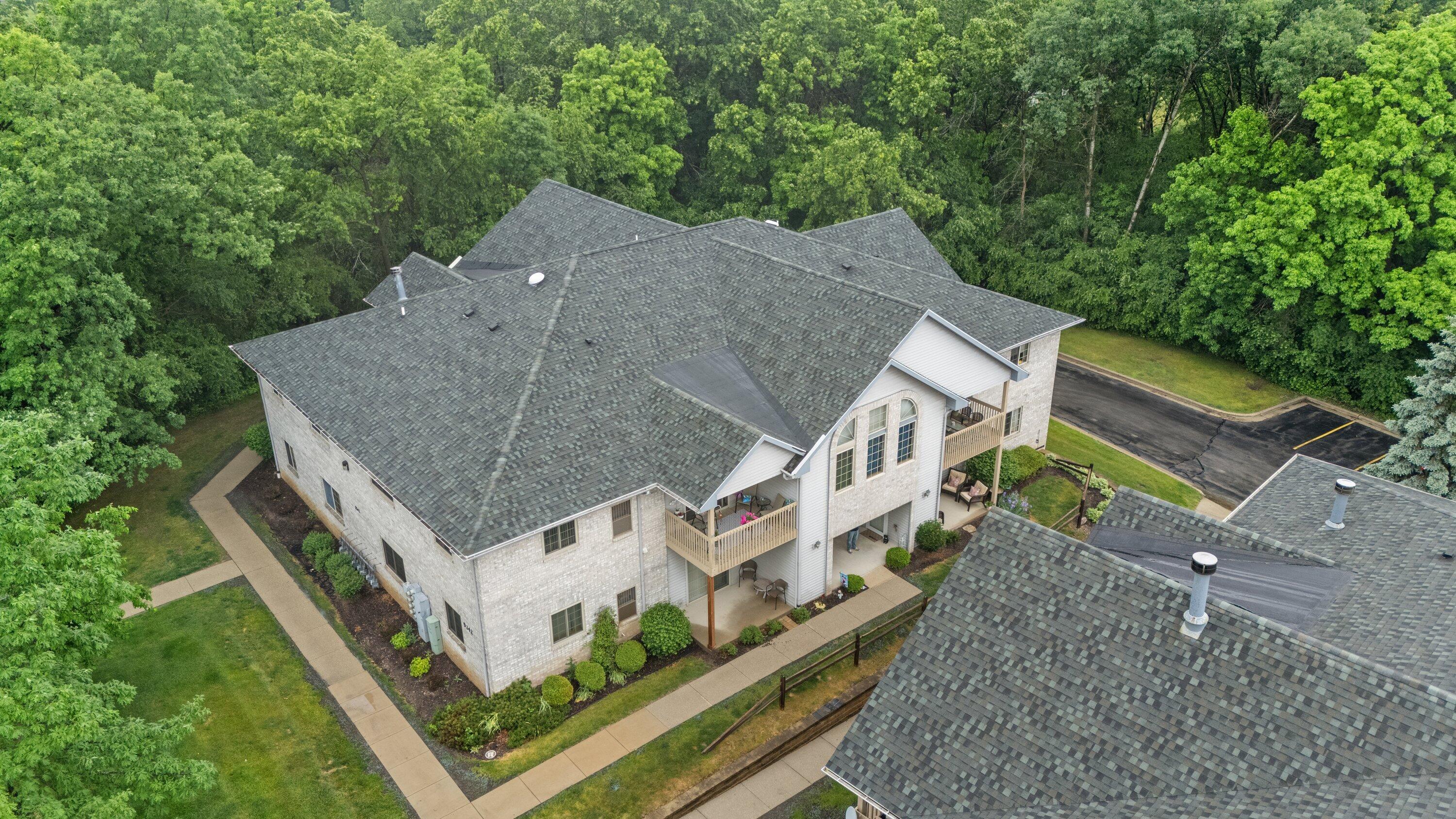 9342 West Loomis Road, Unit 8 Franklin, WI 53132 - Photo 21 of 29 well maintained building